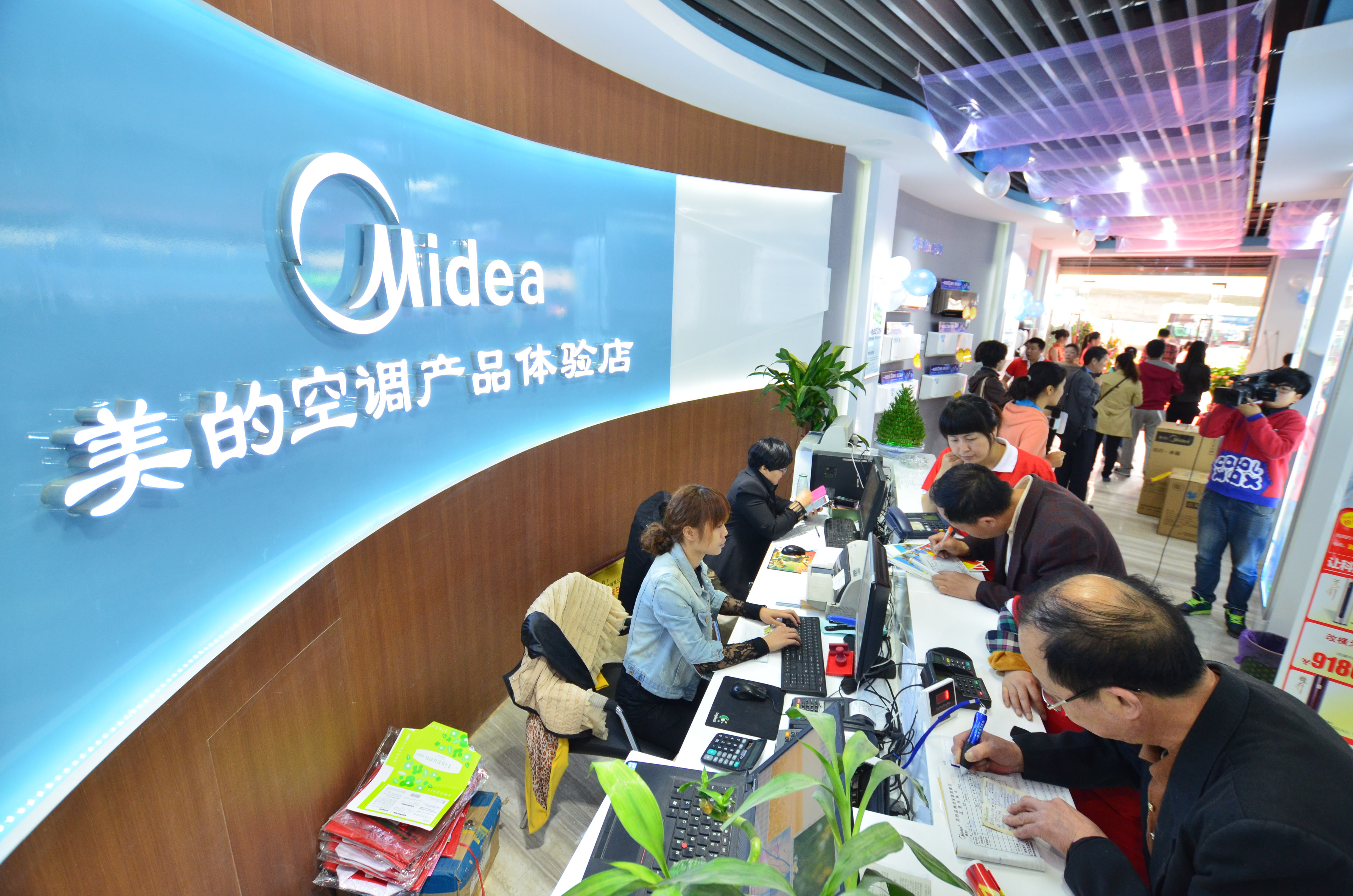 ���Ŀ��{(di��o)���۽����M(f��i)��ʹ�Ãr(ji��)ֵ����(ji��n)�־�Ʒ��(zh��n)�Բ���(d��ng)�u